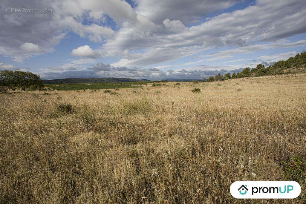 Terrain à FABREZAN