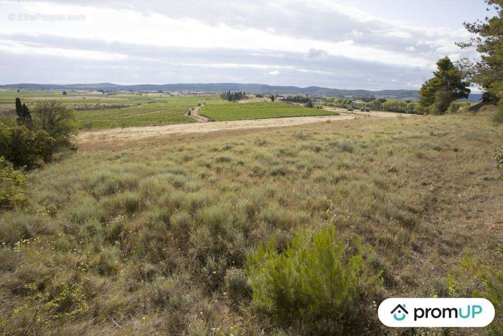 Terrain à FABREZAN