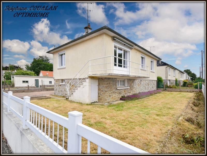 Maison à RETIERS