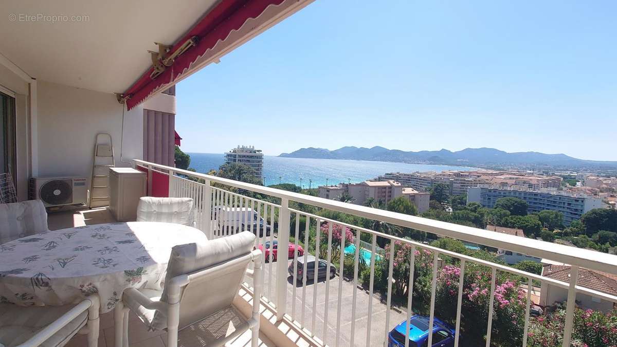 Appartement à CANNES