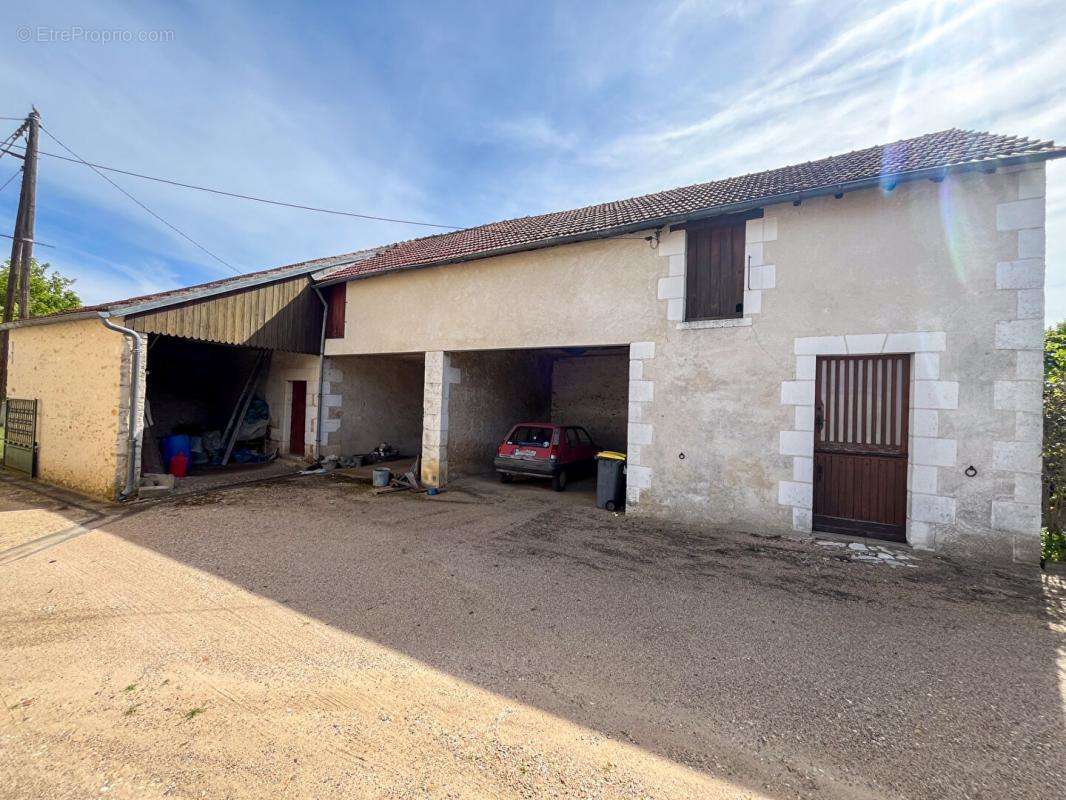 Maison à CHABRIS