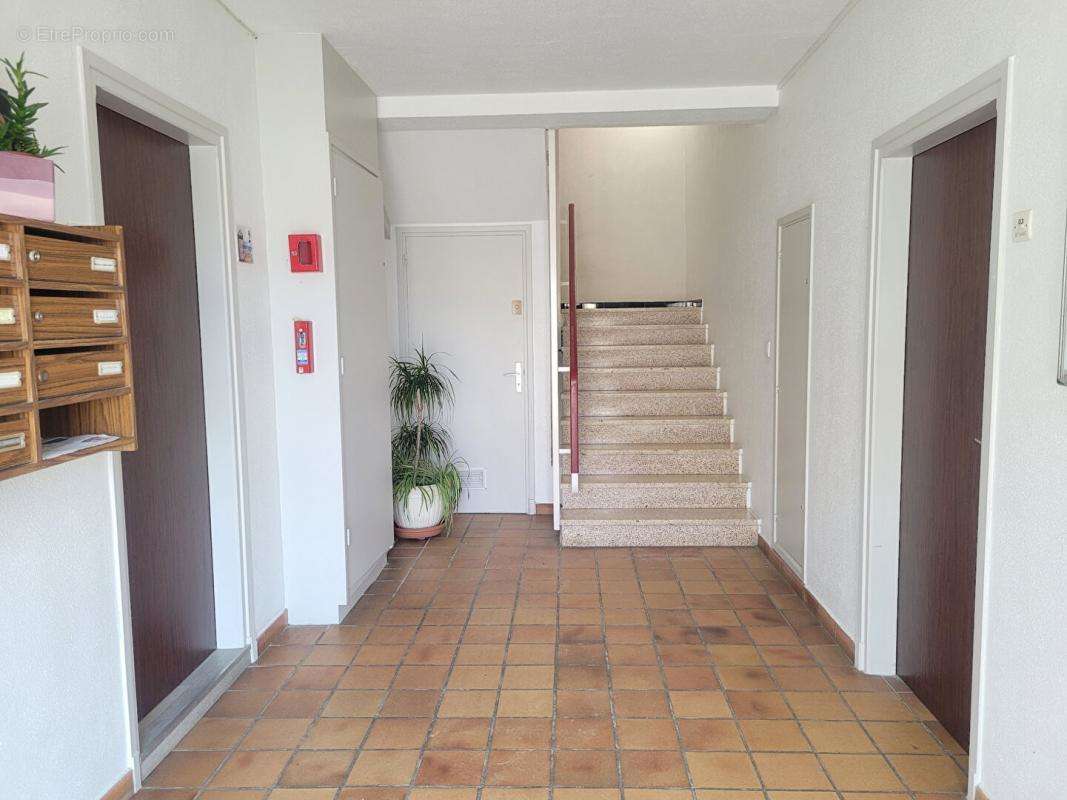 Appartement à CAMIERS