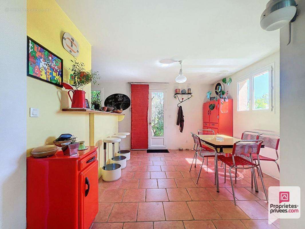 Appartement à SAINT-MAXIMIN-LA-SAINTE-BAUME