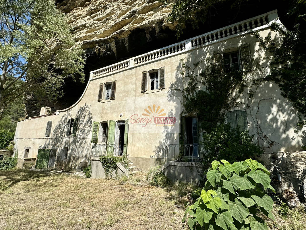 Maison à FONTAINE-DE-VAUCLUSE