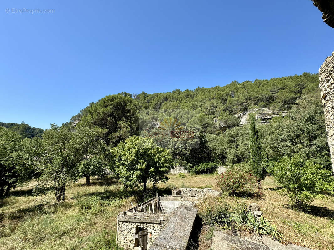 Maison à FONTAINE-DE-VAUCLUSE