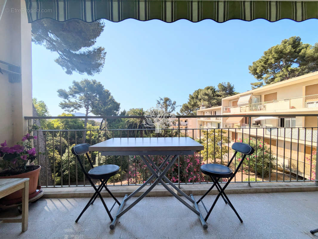 Appartement à SANARY-SUR-MER