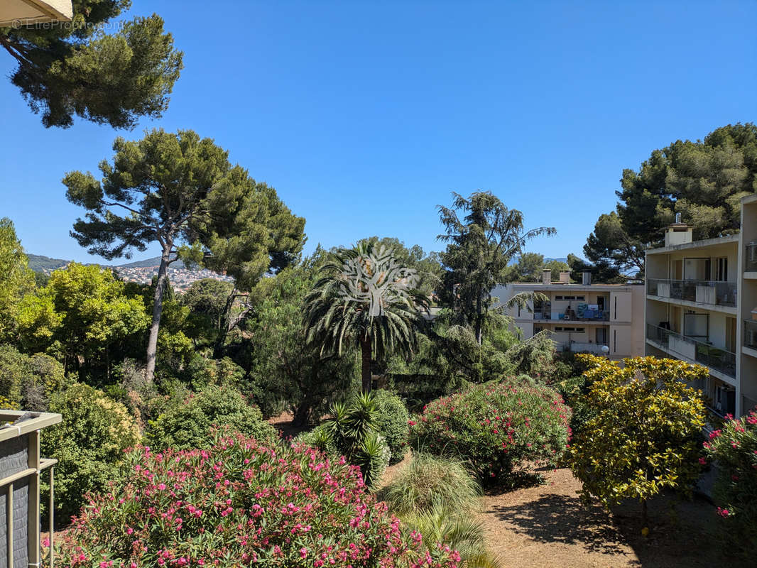 Appartement à SANARY-SUR-MER