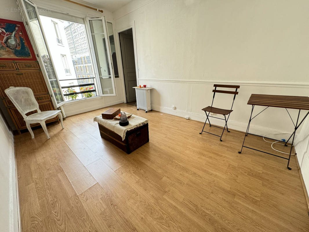 Appartement à PARIS-12E