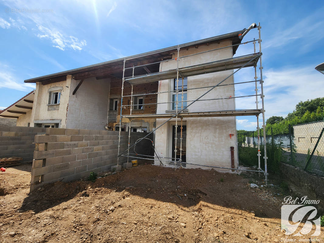 Maison à BELIGNEUX