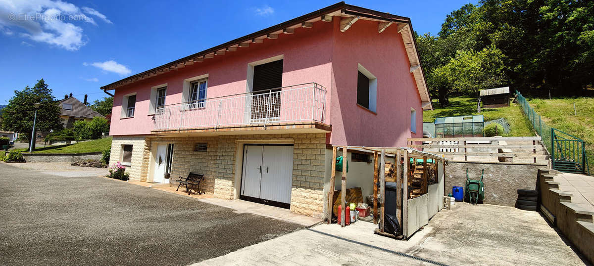 Maison à LA BROQUE