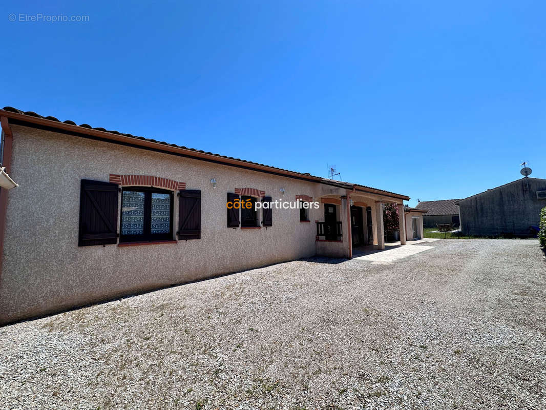 Maison à LAVAUR