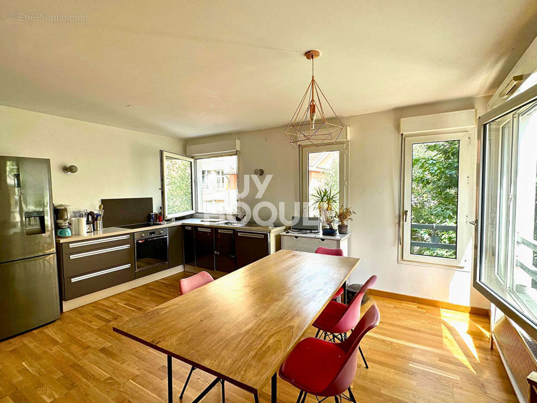 Appartement à LYON-1E