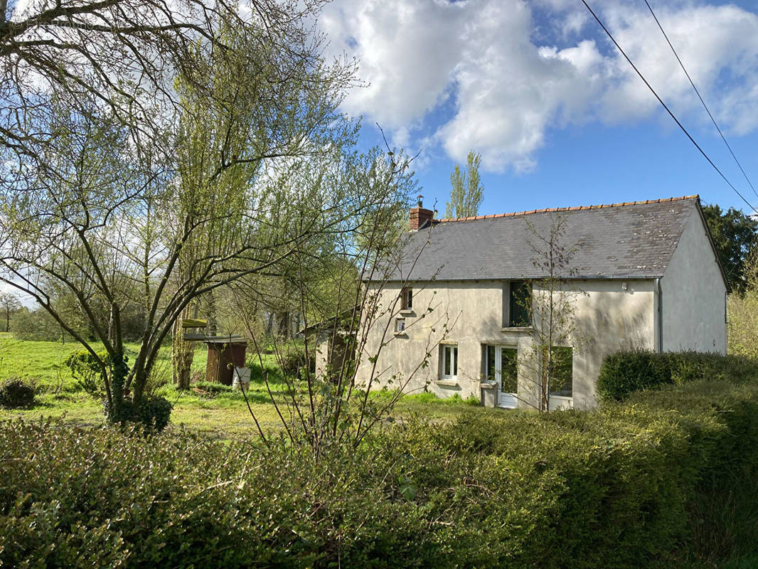 Maison à PLUMAUGAT