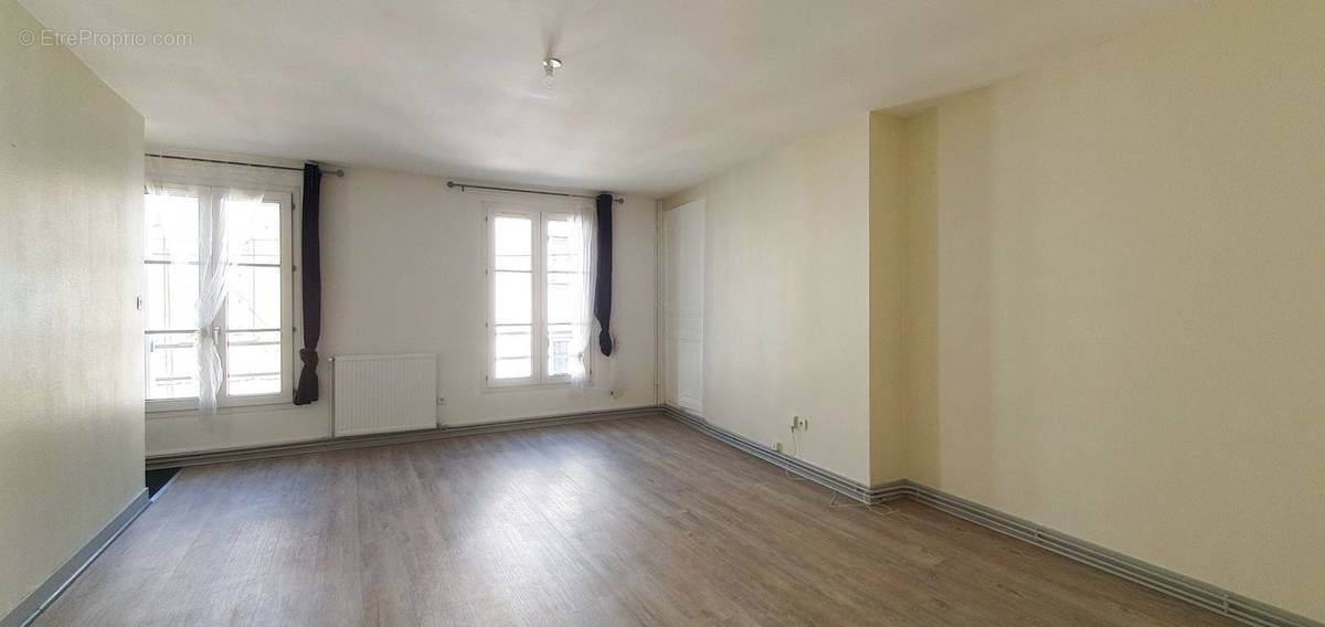 Appartement à CHATELLERAULT