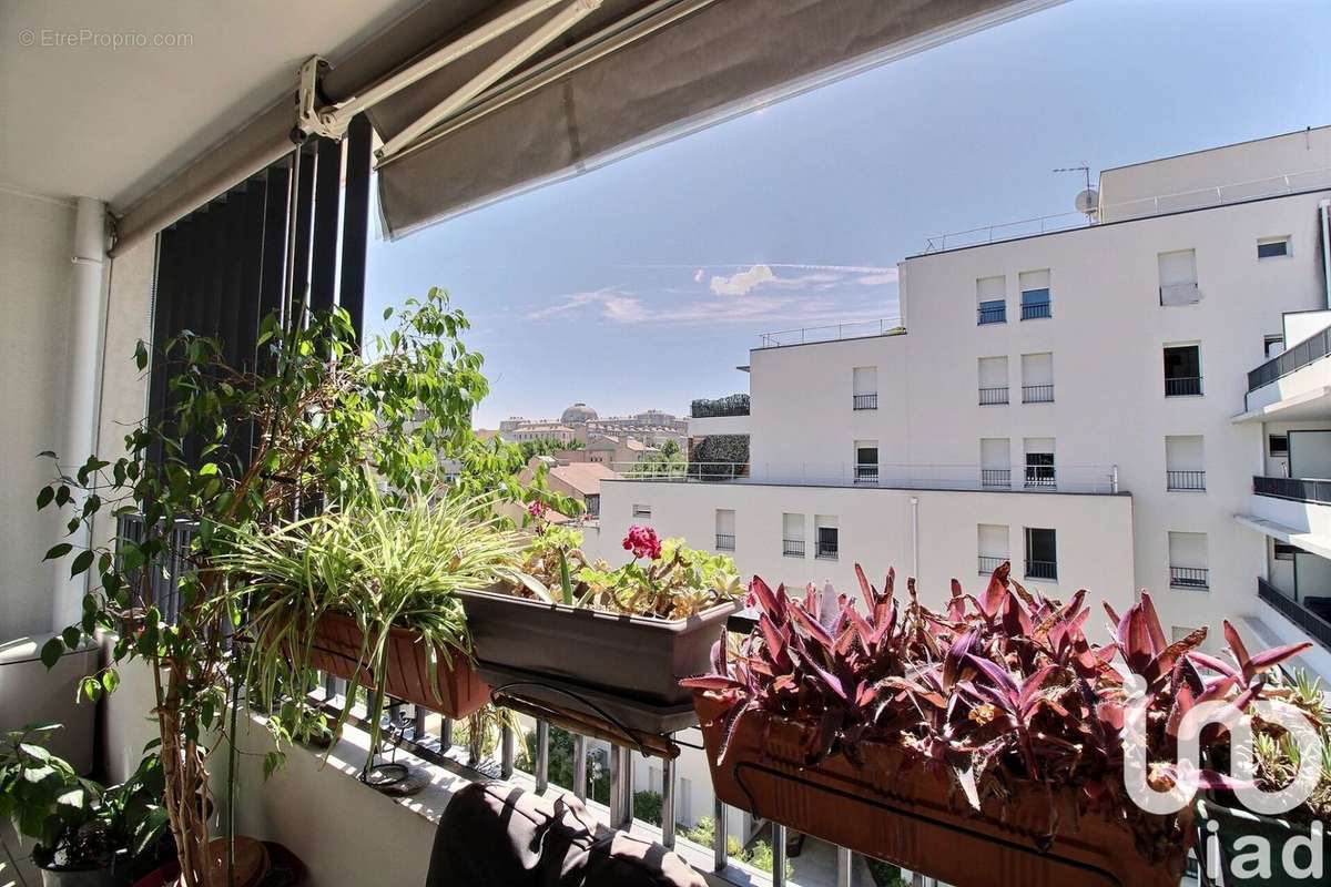 Photo 2 - Appartement à MARSEILLE-3E