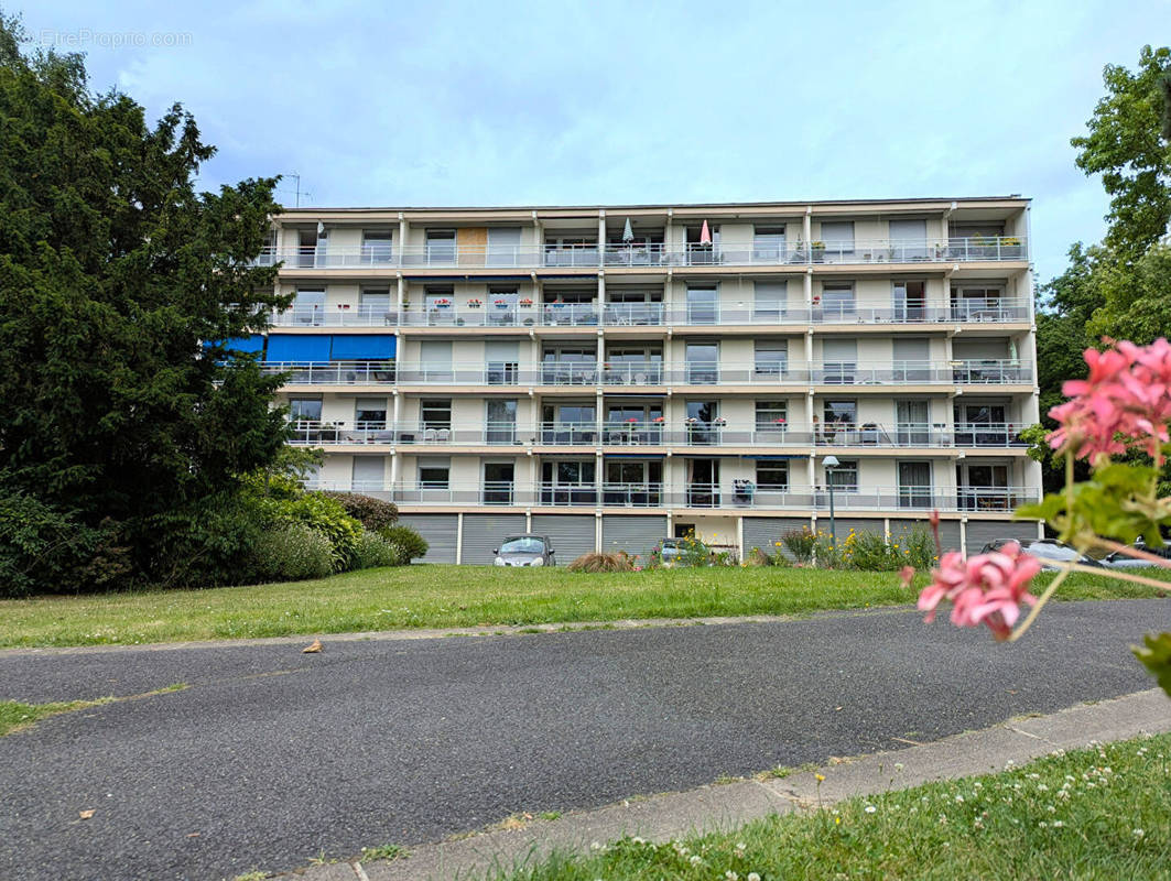 Appartement à VAIRES-SUR-MARNE