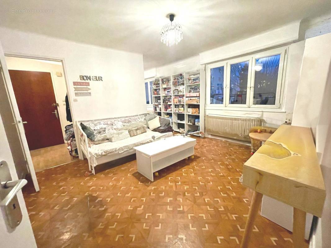 Coin salon - Appartement à SCHILTIGHEIM