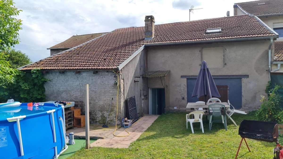 Appartement à CHATEAU-SALINS