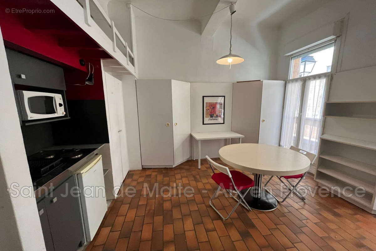 Appartement à AIX-EN-PROVENCE