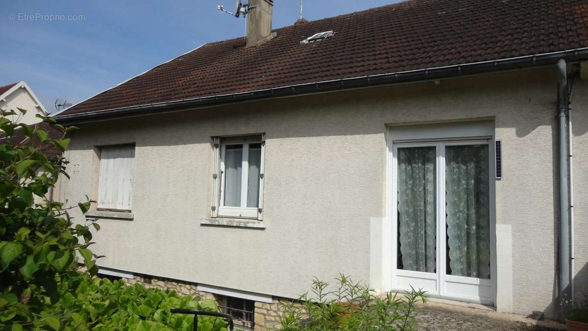 Maison à BEAUVAIS