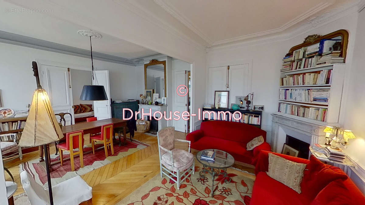 Appartement à PARIS-4E