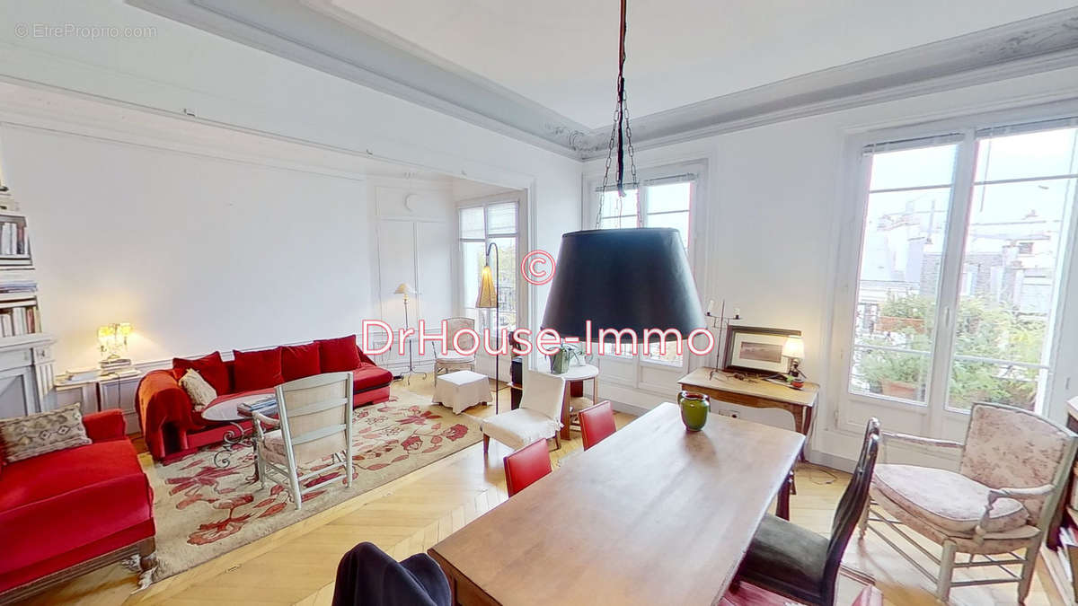 Appartement à PARIS-4E