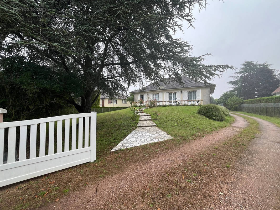 Maison à ISSOUDUN