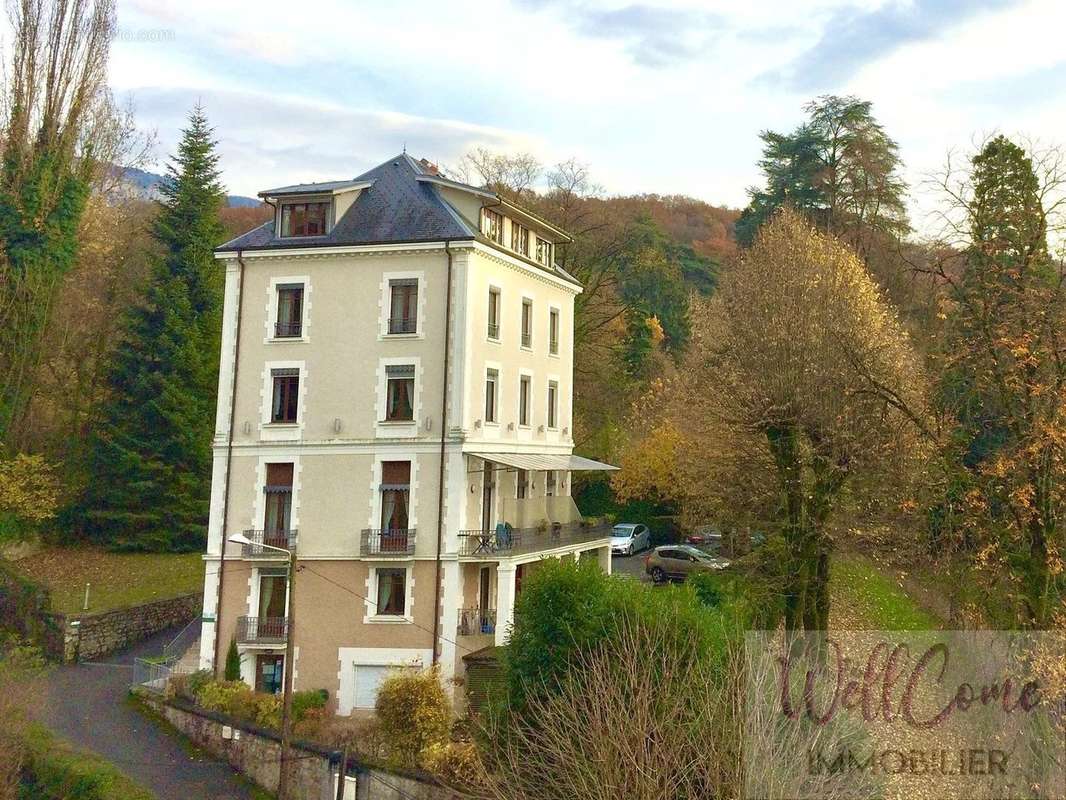 Appartement à AIX-LES-BAINS