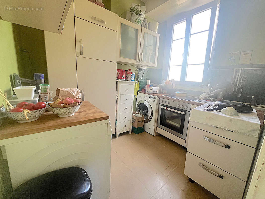 Appartement à PARIS-19E