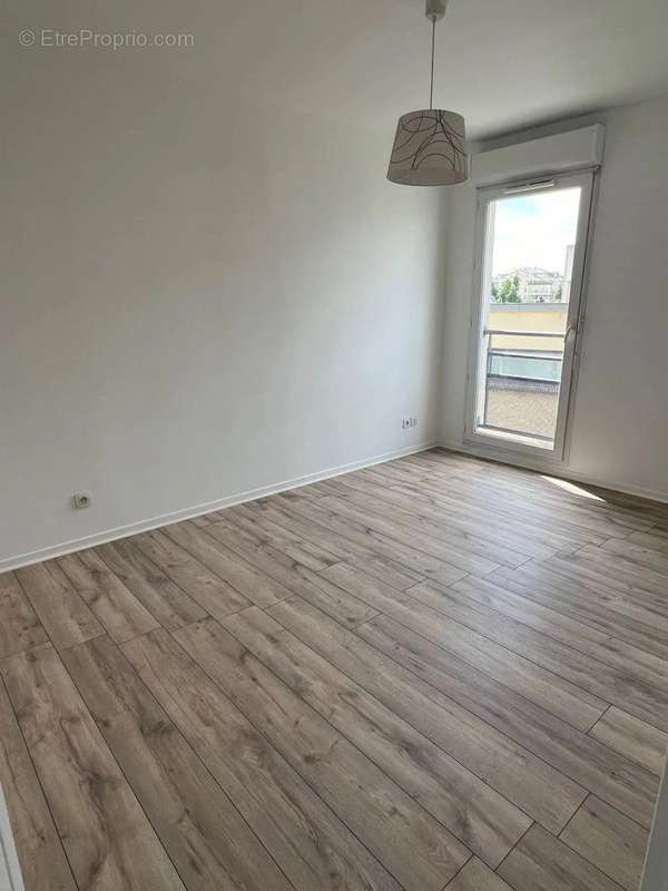 Appartement à CHELLES