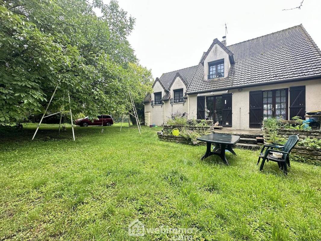 Joli pavillon avec beaucoup de potentiel - Maison à LIESSE-NOTRE-DAME