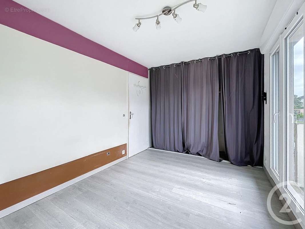 Appartement à MOISSY-CRAMAYEL