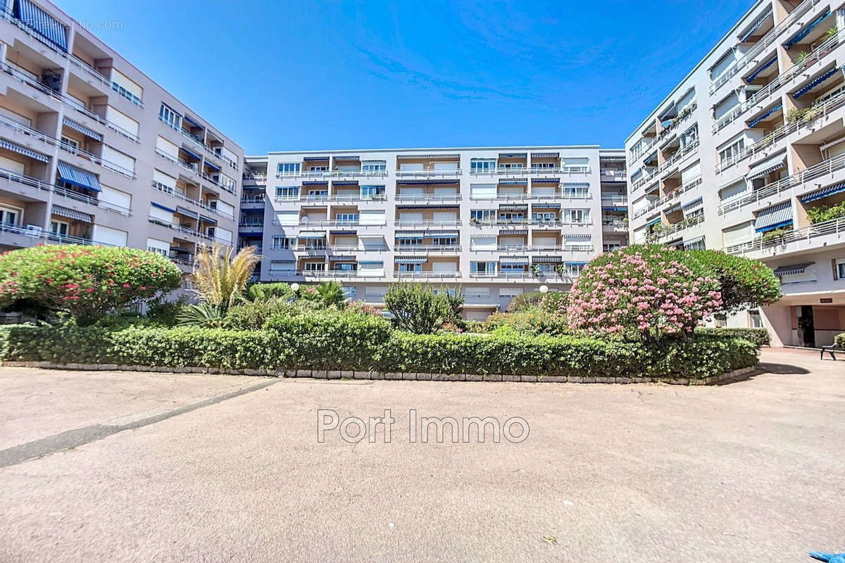 Appartement à CAGNES-SUR-MER