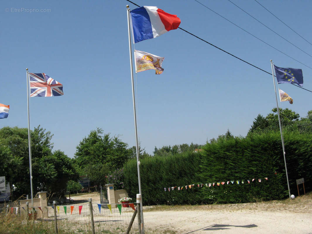 L&#039;entrée du camping - Maison à SAINT-JORY-DE-CHALAIS