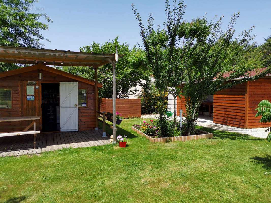 Reception &amp; Toilets - Maison à SAINT-JORY-DE-CHALAIS