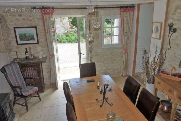 dining room - Maison à PUYREAUX