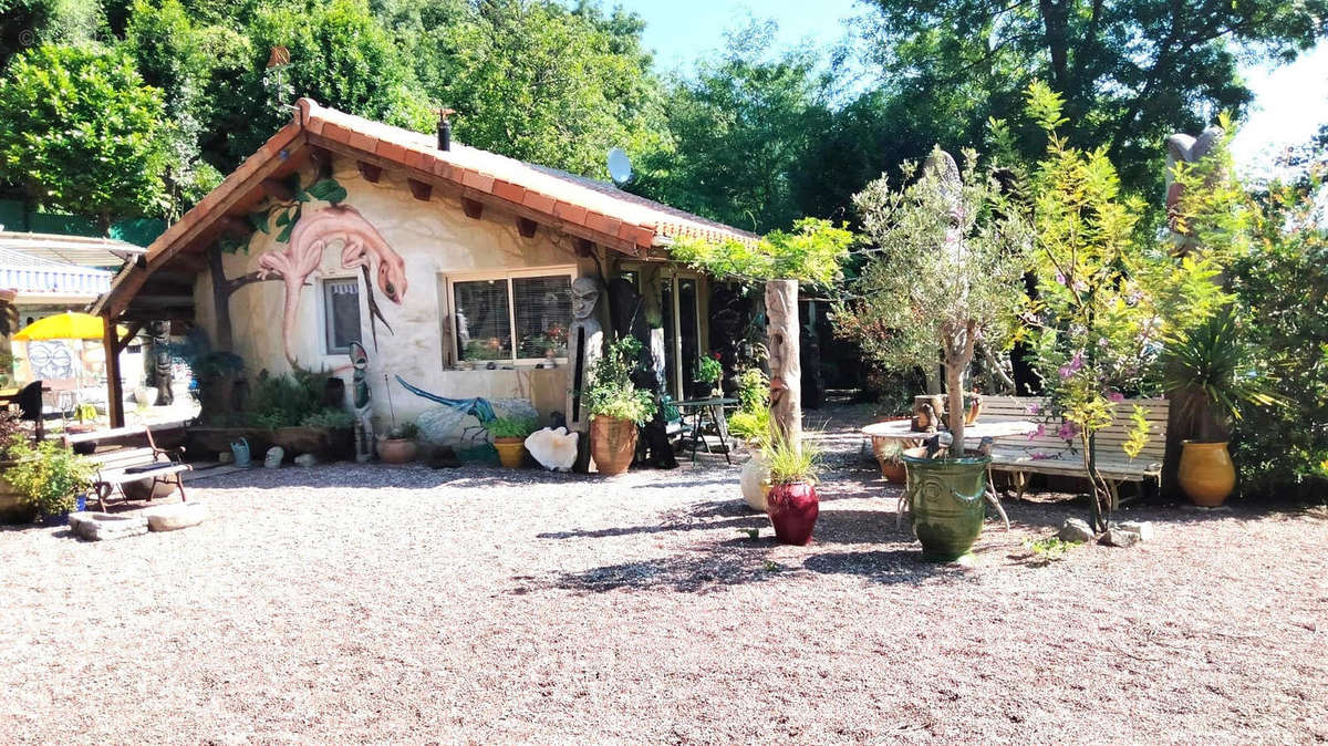 EXTENSION - Maison à FONTCLAIREAU