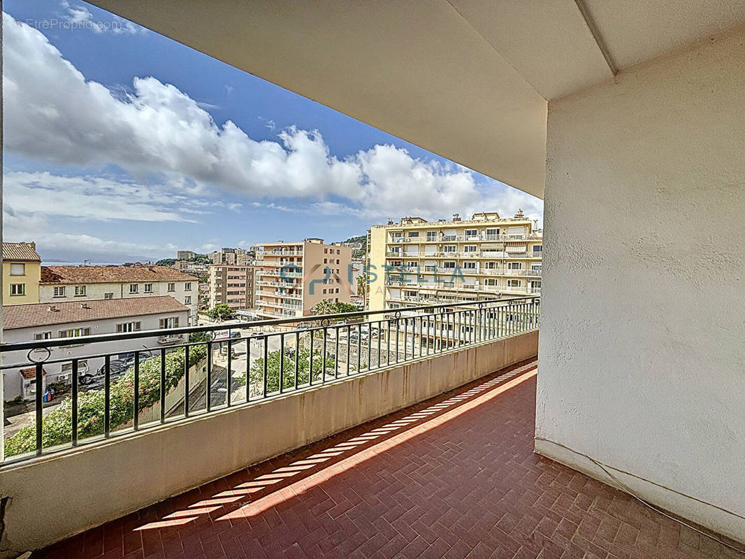 Appartement à AJACCIO