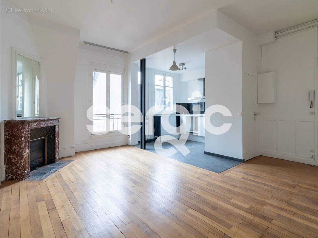 Appartement à NEUILLY-SUR-SEINE