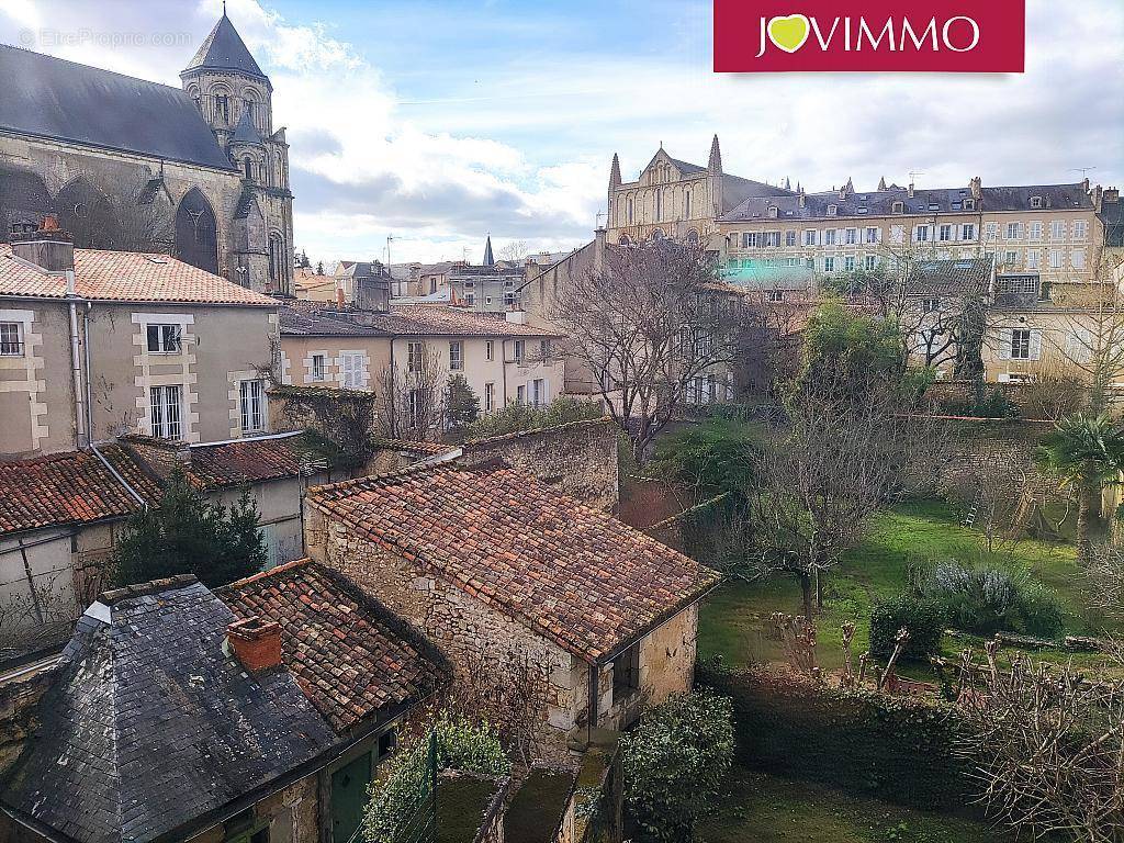 Appartement à POITIERS