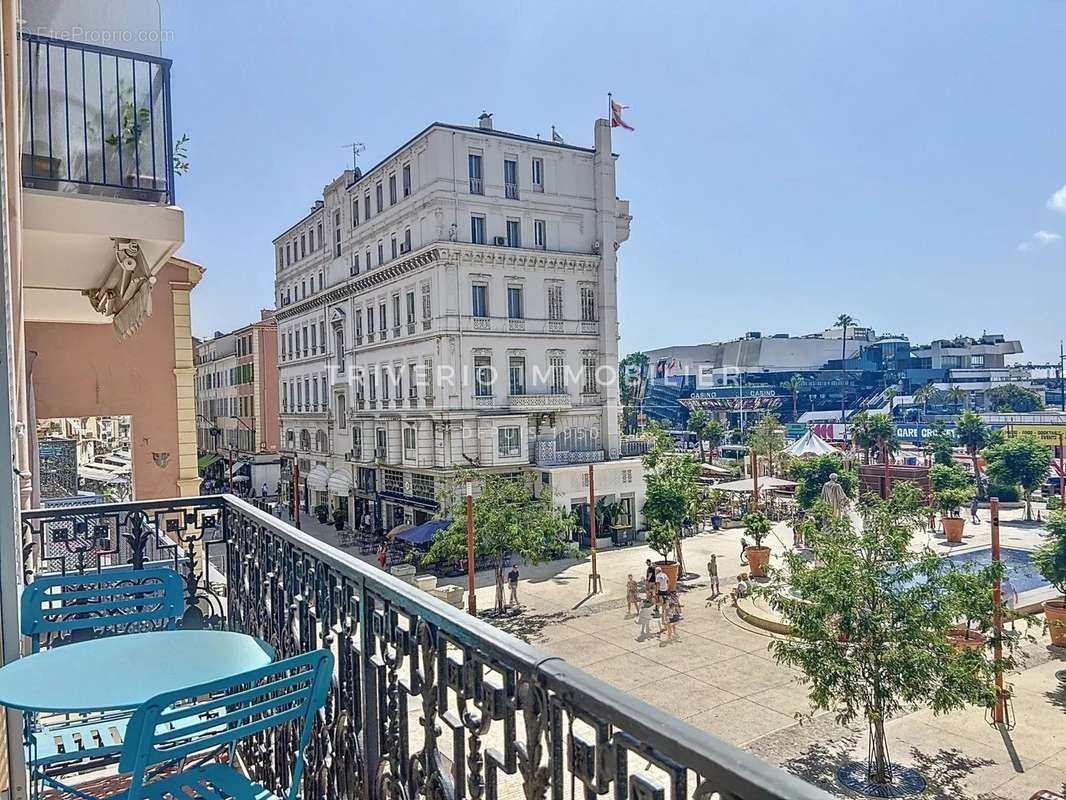 Appartement à CANNES