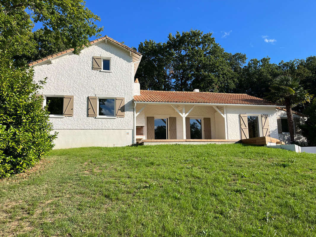 Maison à SAINT-BENOIT