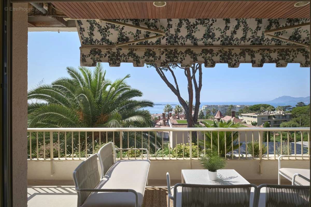 Appartement à CANNES