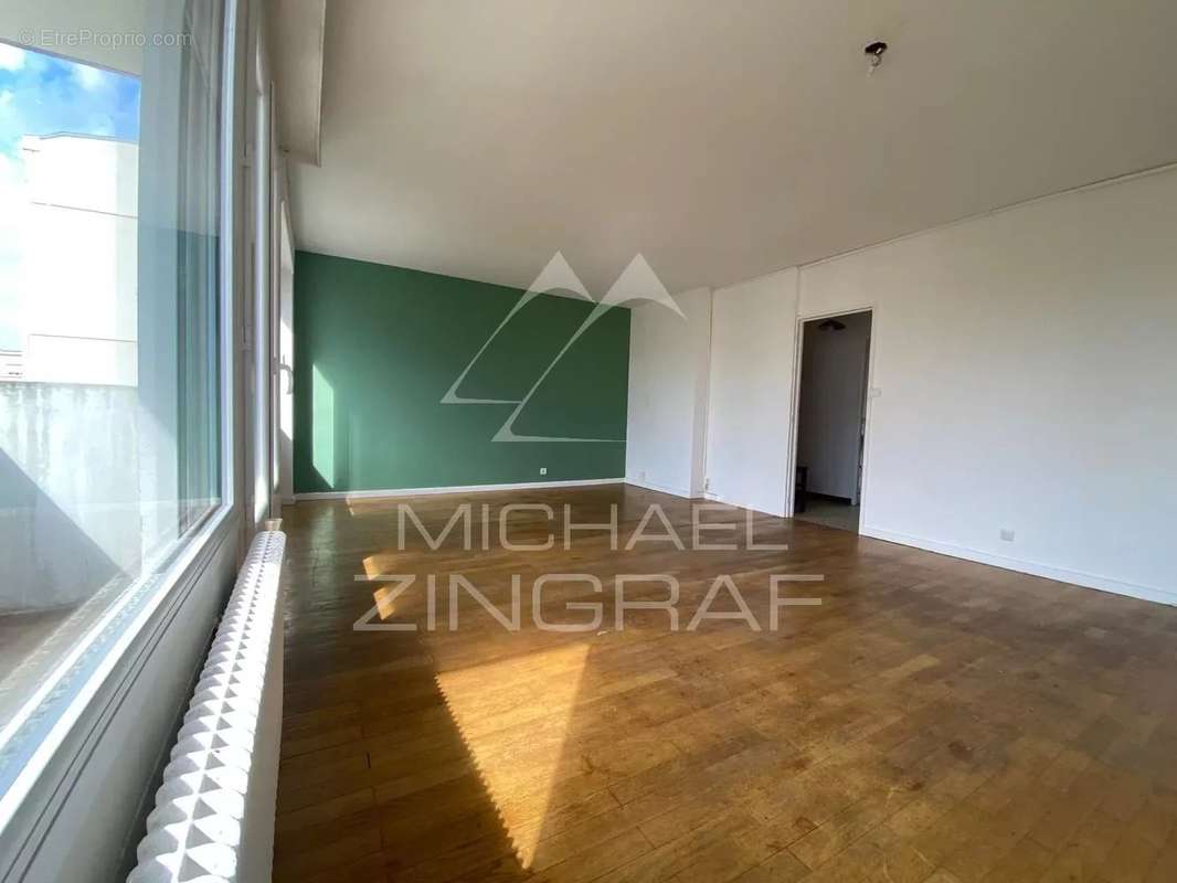 Appartement à LYON-5E