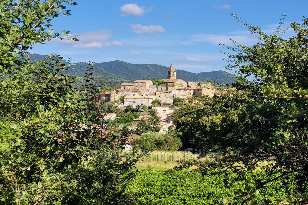 Maison à MIRABEL-AUX-BARONNIES