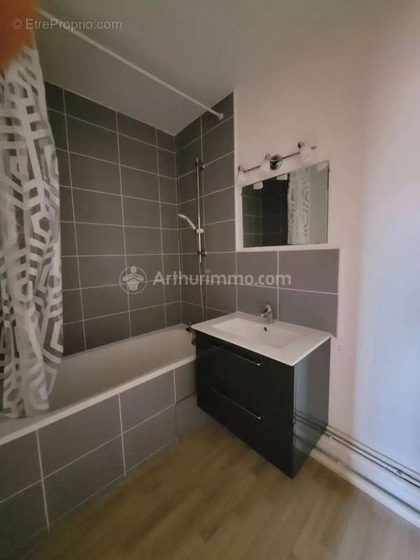 Appartement à CHARLEVILLE-MEZIERES