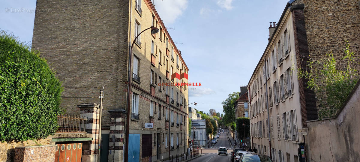 Appartement à VERSAILLES