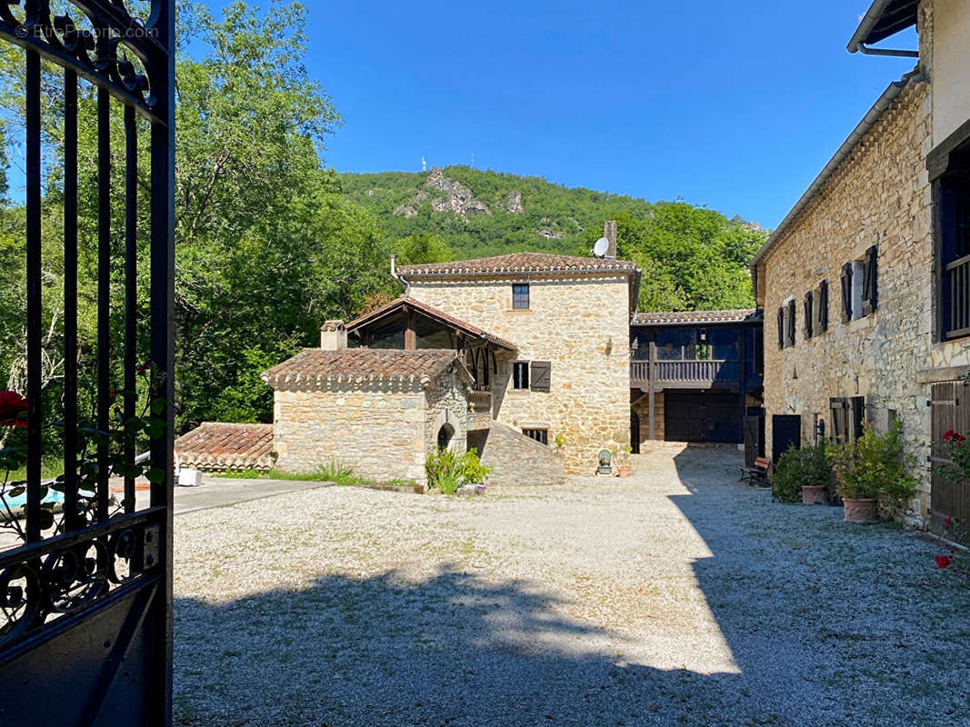 Maison à BRUNIQUEL