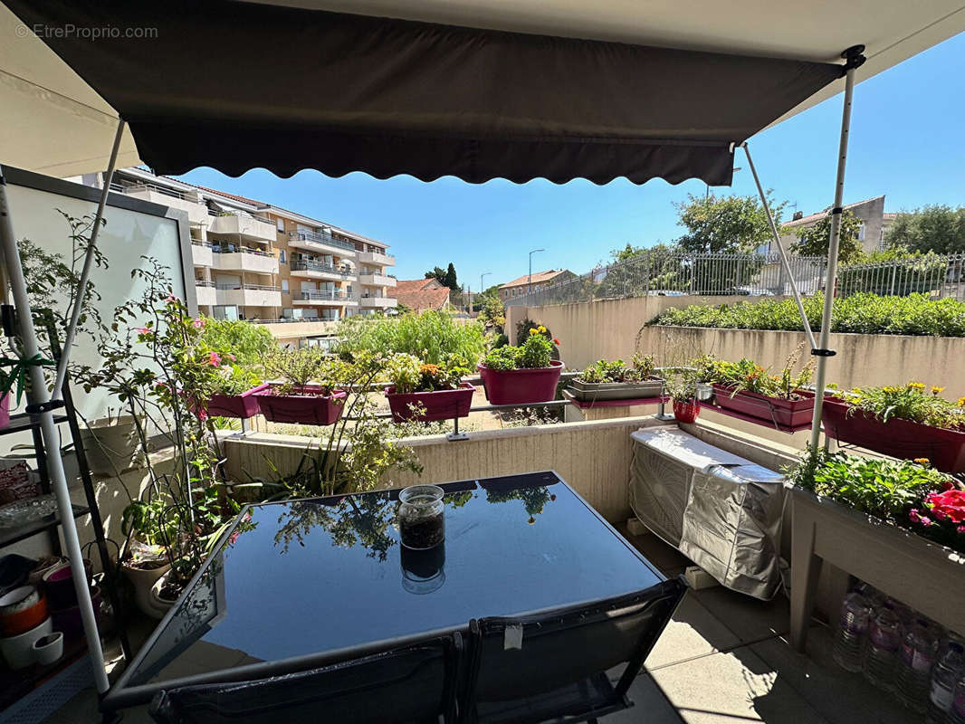 Appartement à PUGET-SUR-ARGENS