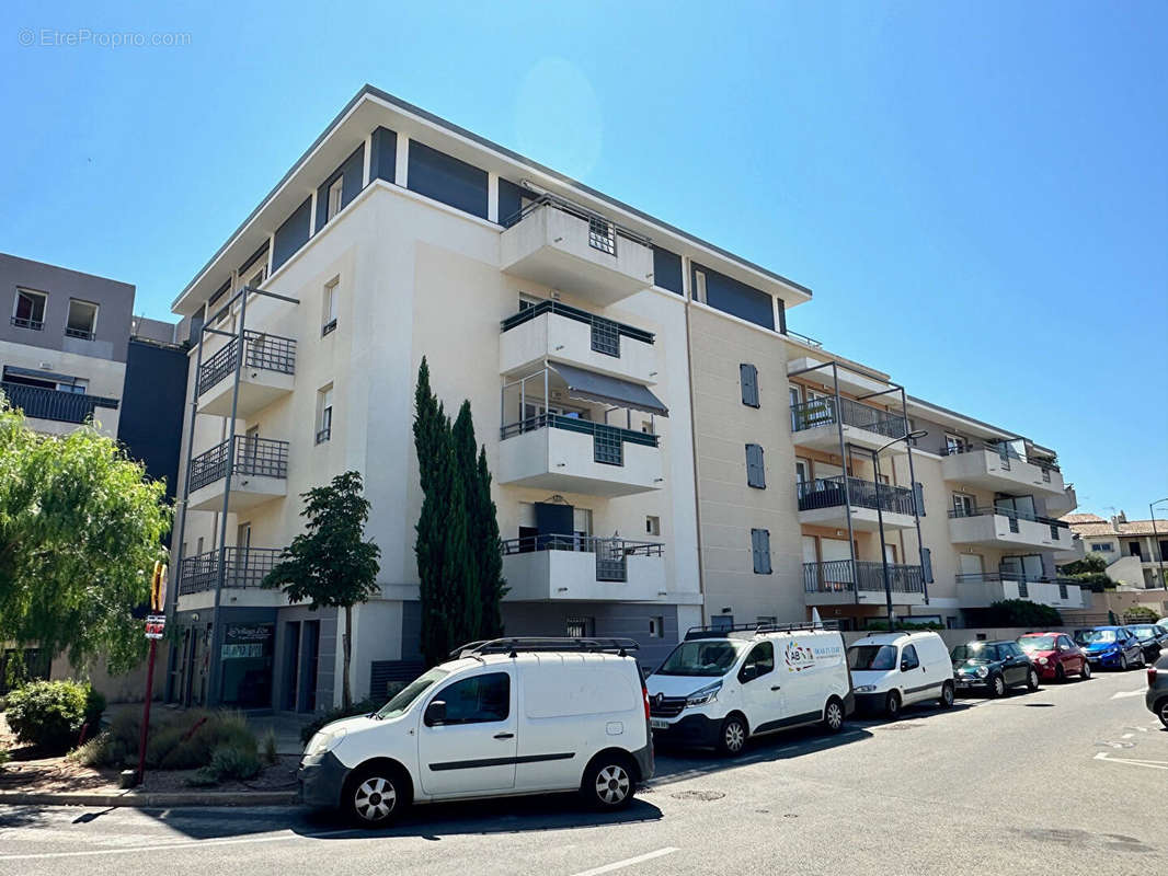 Appartement à PUGET-SUR-ARGENS